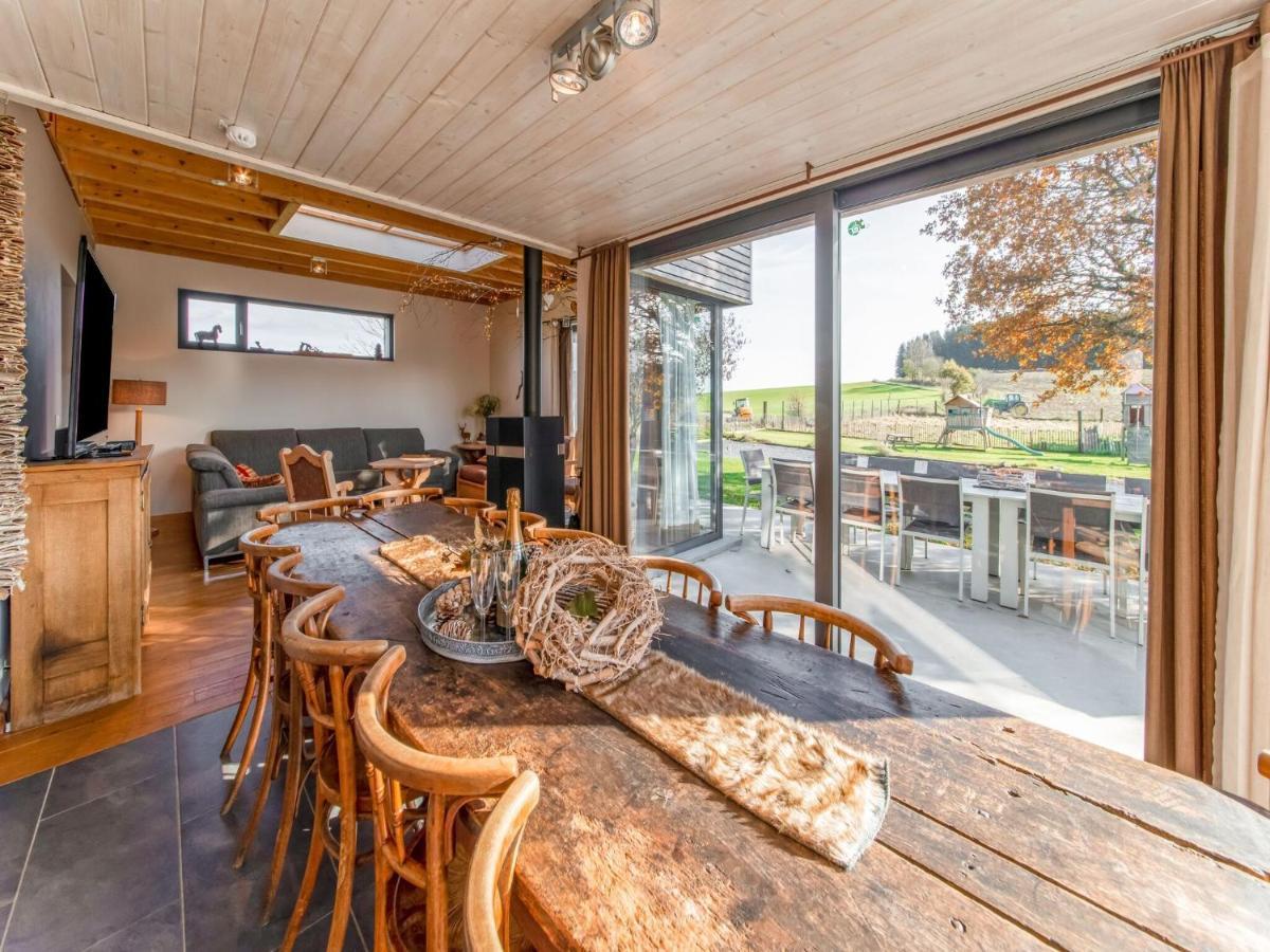Luxurious House With Sauna In A Farm In Бастонь Экстерьер фото