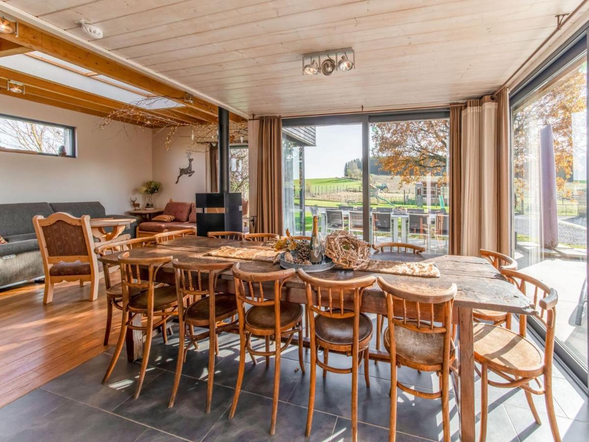 Luxurious House With Sauna In A Farm In Бастонь Экстерьер фото
